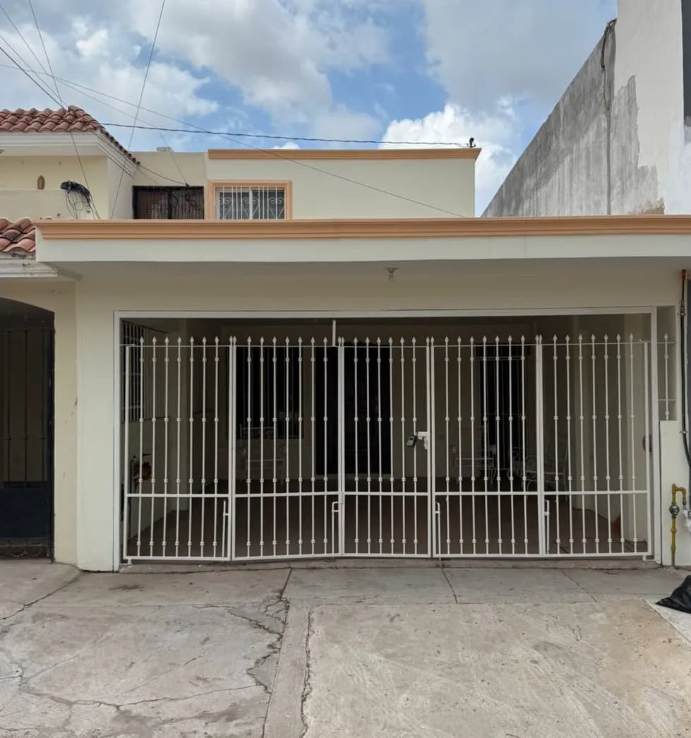 CASA EN RENTA AMUEBLADA FRACC EL PARQUE